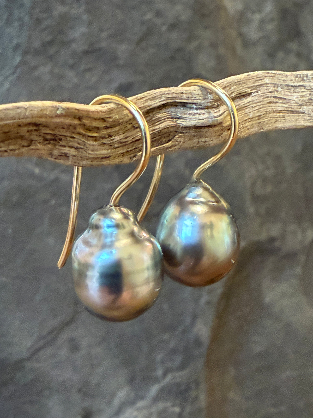 Smokey Blue High Luster Tahitian Pearl Minimalist Drop Earrings 14K