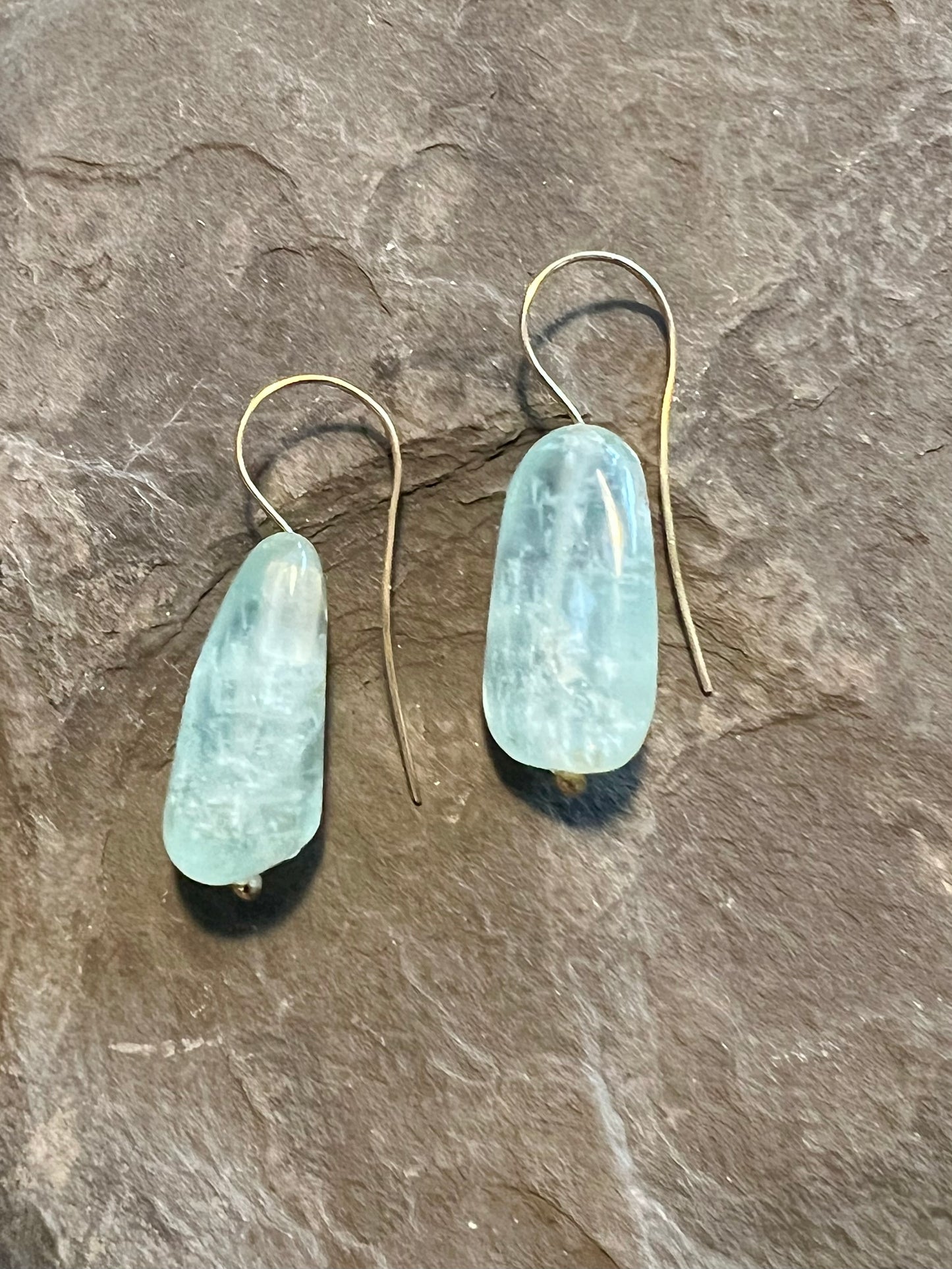 Aquamarine Demi Dangle - Minimalist Earrings