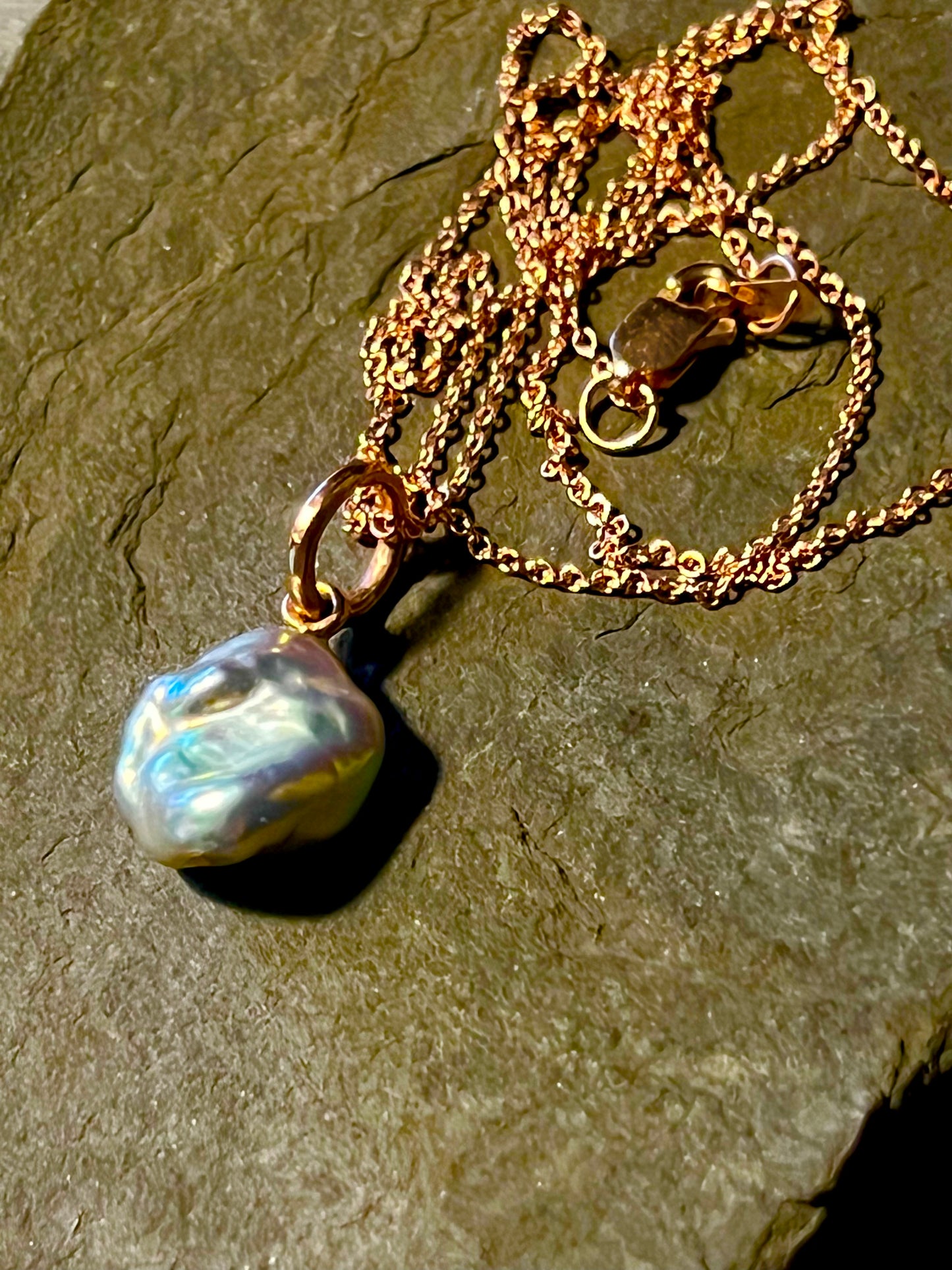 Metallic Iridescent Pearl on Rose Gold - One of a Kind Minimalist Necklace