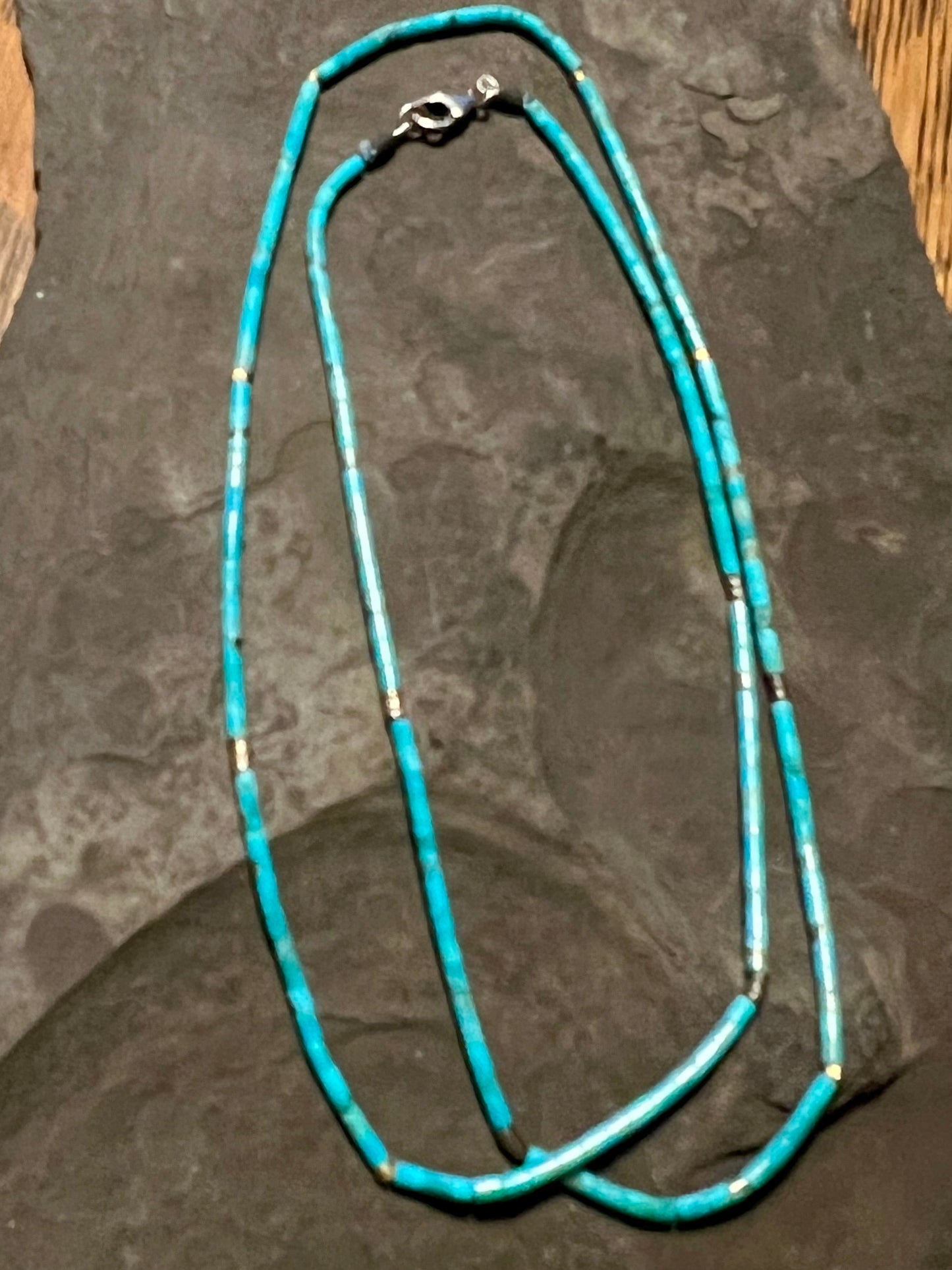 Kingman Turquoise Strand - Minimalist Necklace